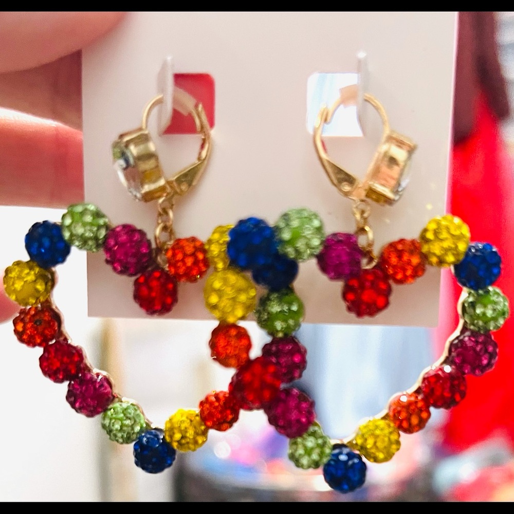NWT BETSEY JOHNSON SPARKLY BALL HEART EARRINGS